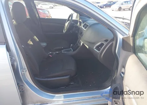 2013 Dodge Avenger Se z USA, uszkodzony, nr VIN 1C3CDZAB9DN687899